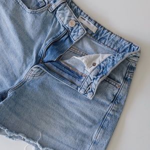 High waisted Denim Shorts
